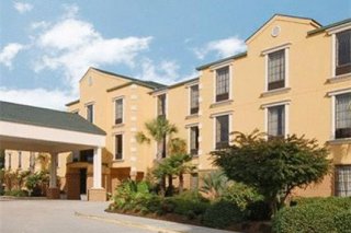 Comfort Suites