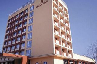 Qubus Hotel