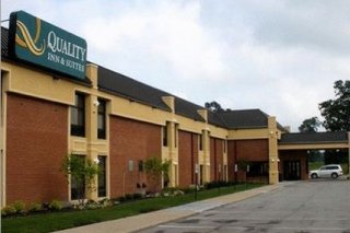 Quality Inn and Suites  Hotel