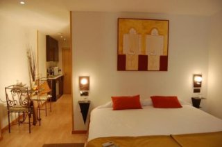 Apartments In  Ample