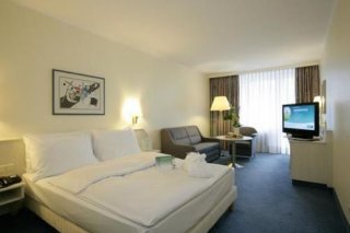 Holiday Inn  Süd