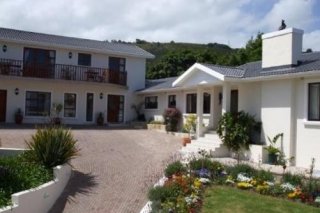 Candlewood Lodge