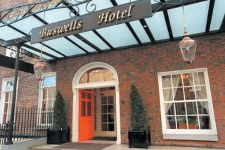 Buswells Hotel