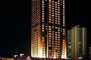 Wyndham Grand Plaza Royale Oriental