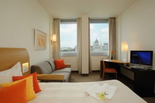 Novotel  Danube