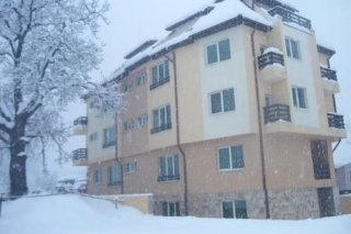 River Lodge Apartments