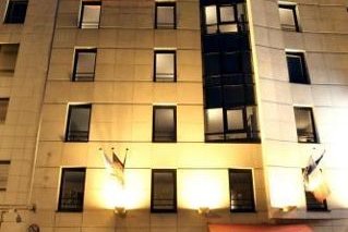 Ramada  Tour Eiffel