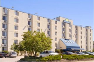 Days Hotel -University of Minnesota