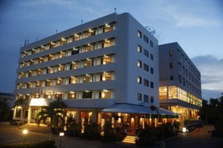 Boon Siam Hotel