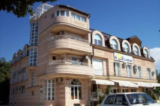 VIP Hotel