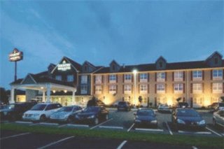 Country Inn and Suites