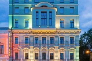 Golden Apple Boutique Hotel
