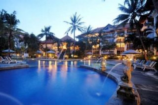 Paradise Plaza Suites