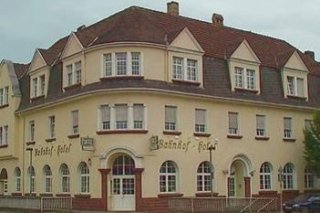 Bahnhof-Hotel