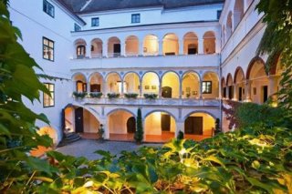 Schloss Ernegg