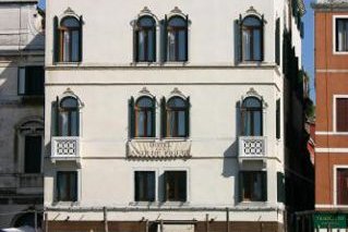 Hotel Antiche Figure