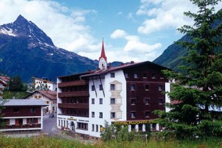 Hotel Fluchthorn