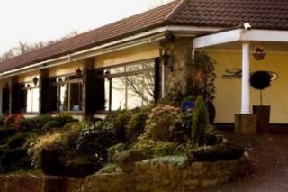 Bridge House Hotel