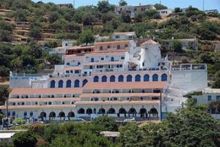Kerame Studios & Apartments