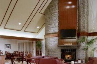 Premiere Hotel & Suites