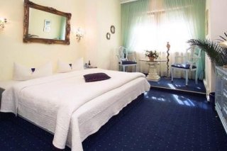 Hotel Breesen