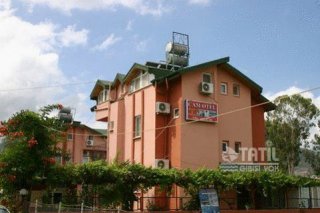 Cam Hotel