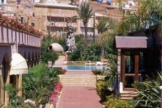 Villa Sikania Park Hotel