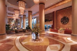 Shangri-La Hotel