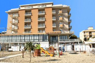 Hotel Globus