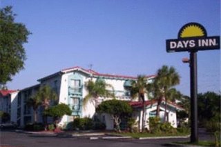 Days Inn Port of