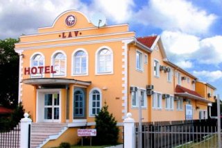 Hotel Lav