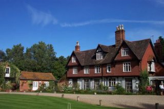 Ravenwood Hall Hotel