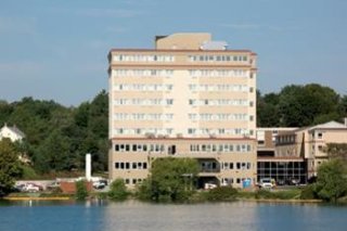 Best Western Chocolate Lake Hotel
