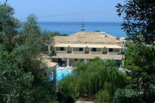 Karavostasi Beach Hotel