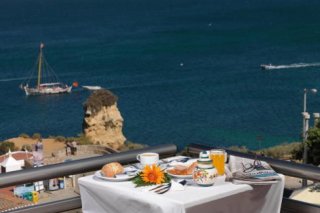 Carvi Beach Hotel