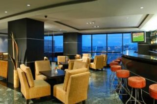 Hilton  Airport