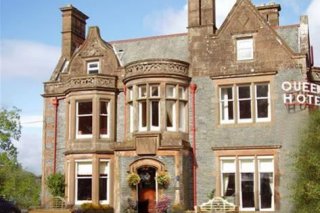 Queens Hotel
