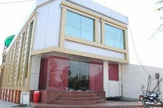 Hotel Tara Grand Agra