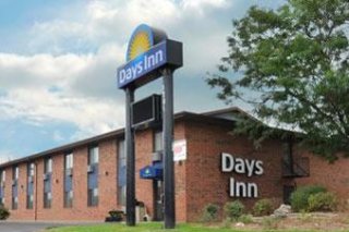 Days Inn /Milwaukee South