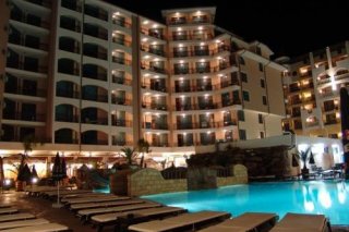 Karolina Hotel