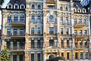 Opera Hotel