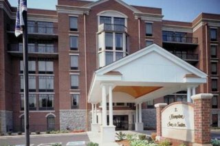 Hampton Inn & Suites -Green Hills