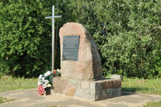 Pomnik bitwy pod Sarnową Górą