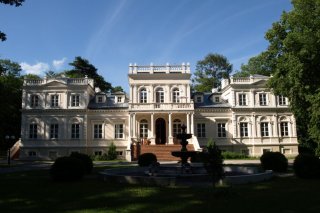 Pałac Chojnata