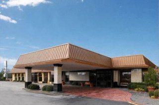 Comfort Inn & Suites Airport North