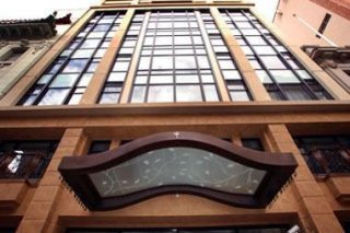 Orchard Garden Hotel