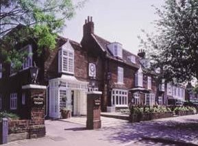 Ramada Cromwell