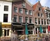 Hotel Carillon