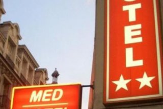 Med Hotel