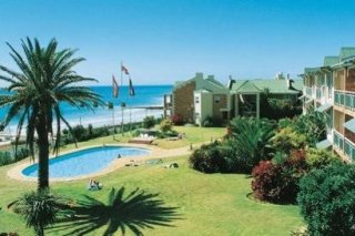 Brookes Hill Suites Hotel